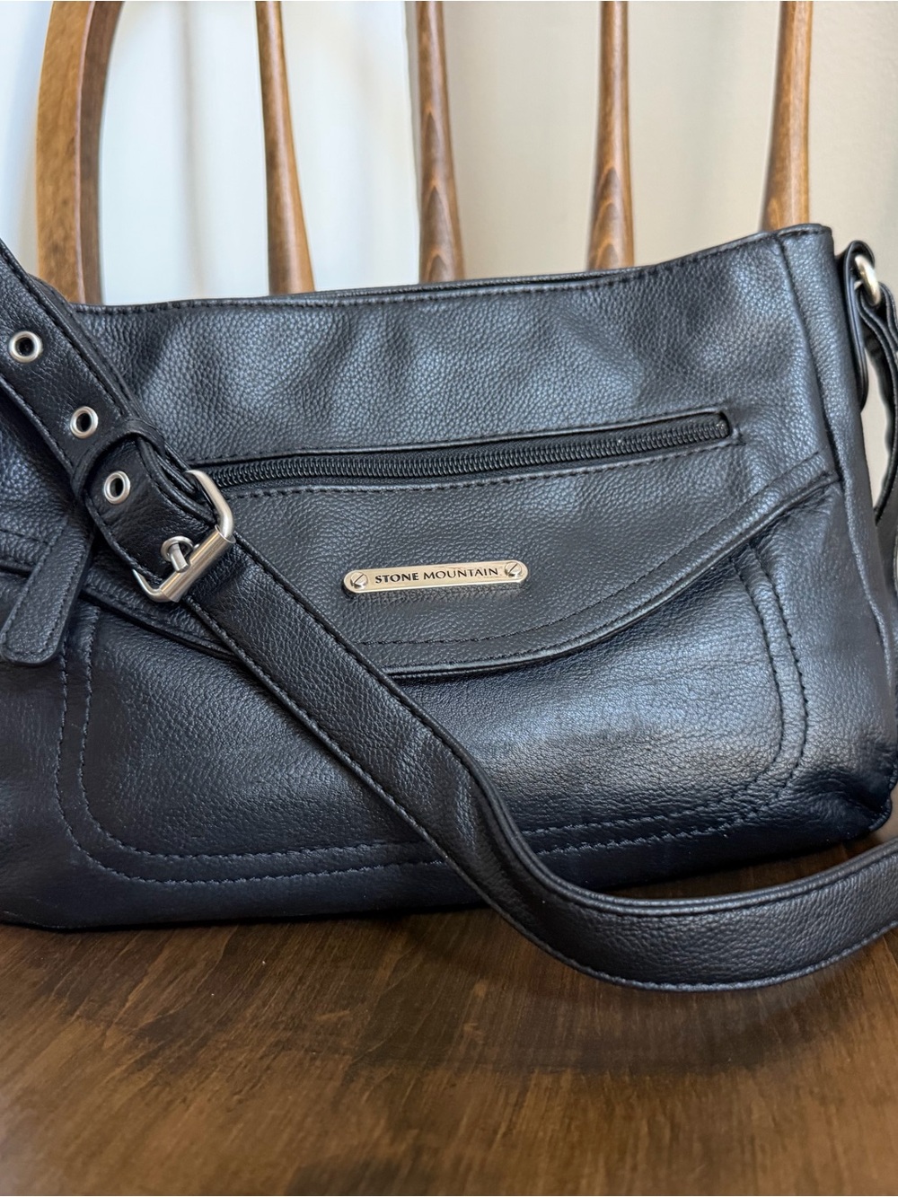 Stone Mountain Accessories Black Pebbled Leather Shoulder Bag